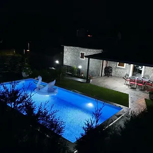 Kos , Lupoglav (Istria) Kroatië