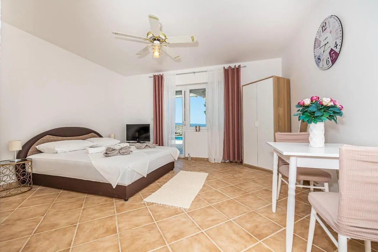 Bella Adria Apartmani Dramalj Apartment