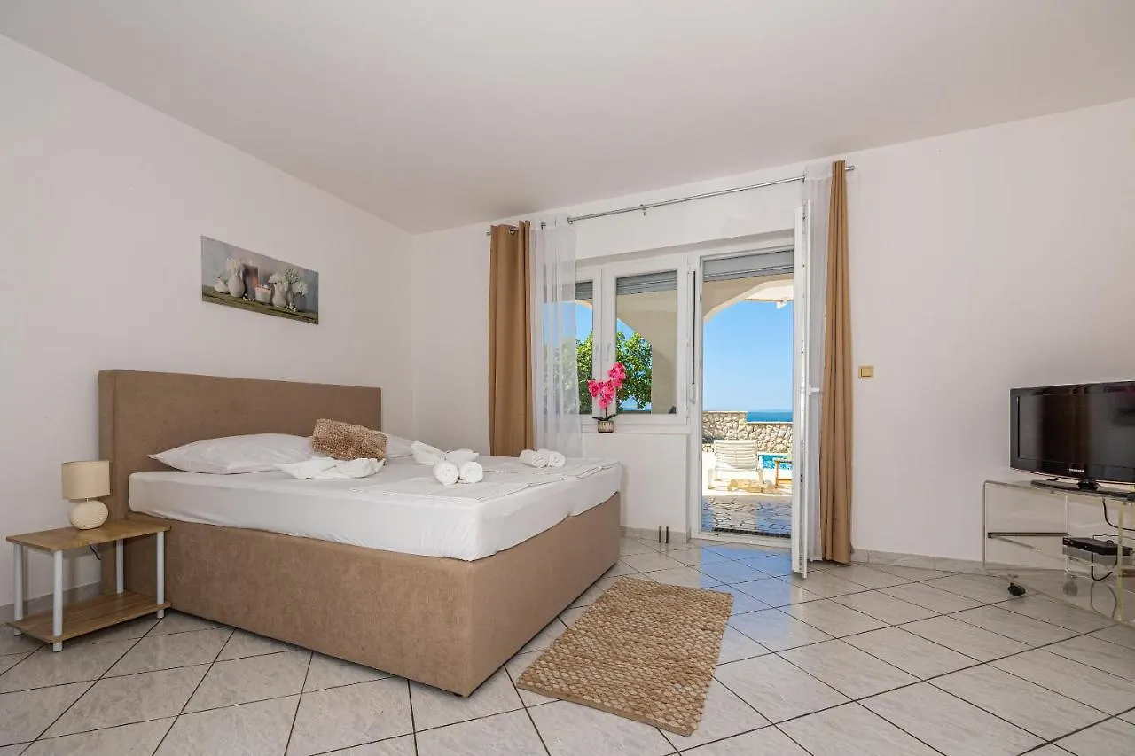 Bella Adria Apartmani Dramalj