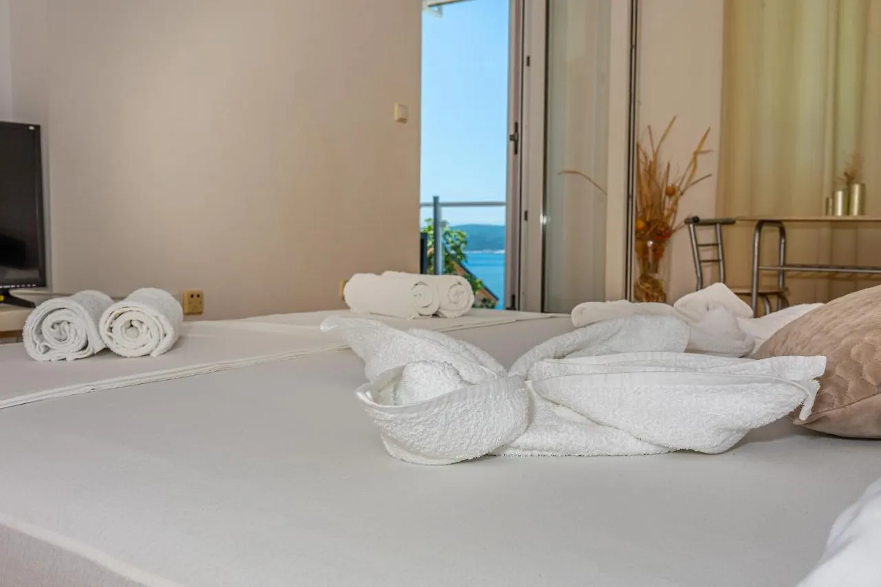 Bella Adria Apartmani Dramalj Croatia
