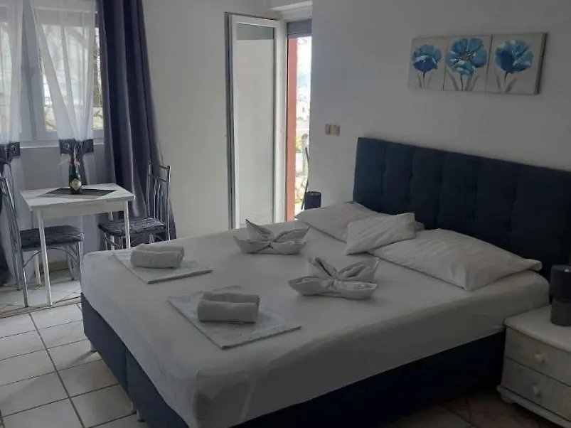 Bella Adria Apartmani Dramalj Apartment